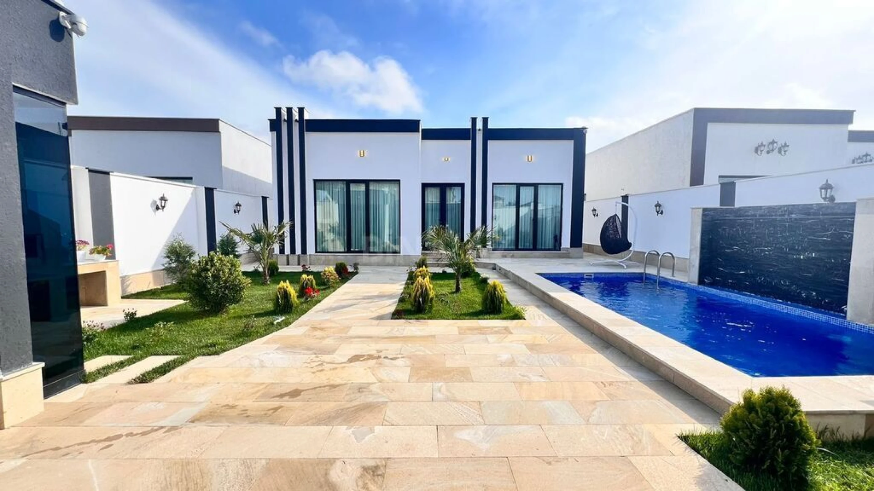 Satılır 4 otaqlı həyət evi 150 m²