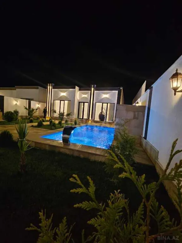 Satılır 4 otaqlı həyət evi 150 m²