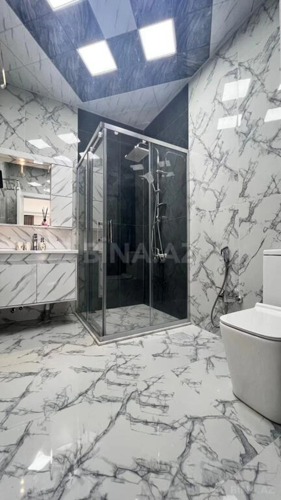 Satılır 4 otaqlı həyət evi 150 m²