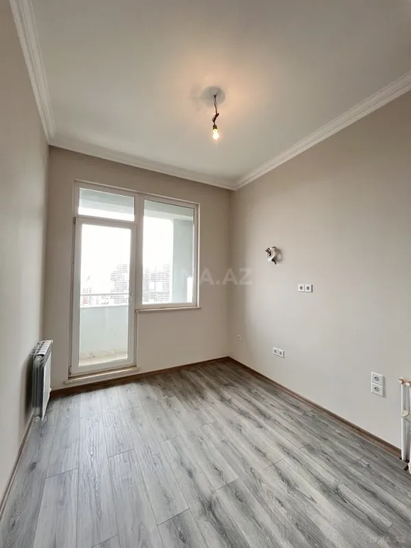 Satılır 4 otaqlı mənzil 78.7 m²