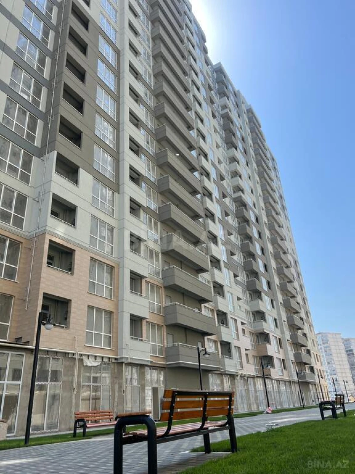 Satılır 4 otaqlı mənzil 78.7 m²