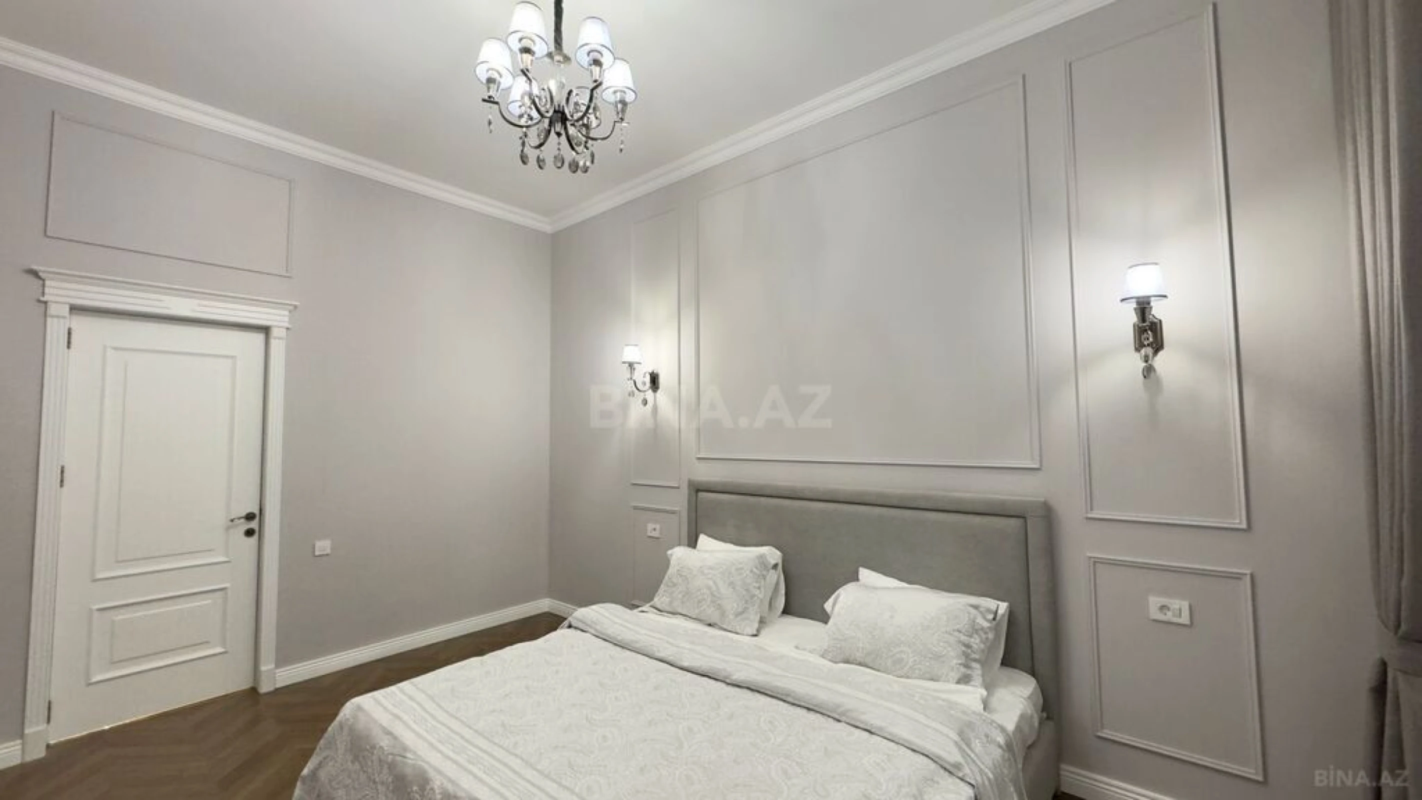 Satılır 5 otaqlı həyət evi 260 m²