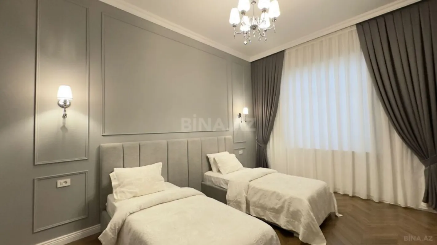 Satılır 5 otaqlı həyət evi 260 m²
