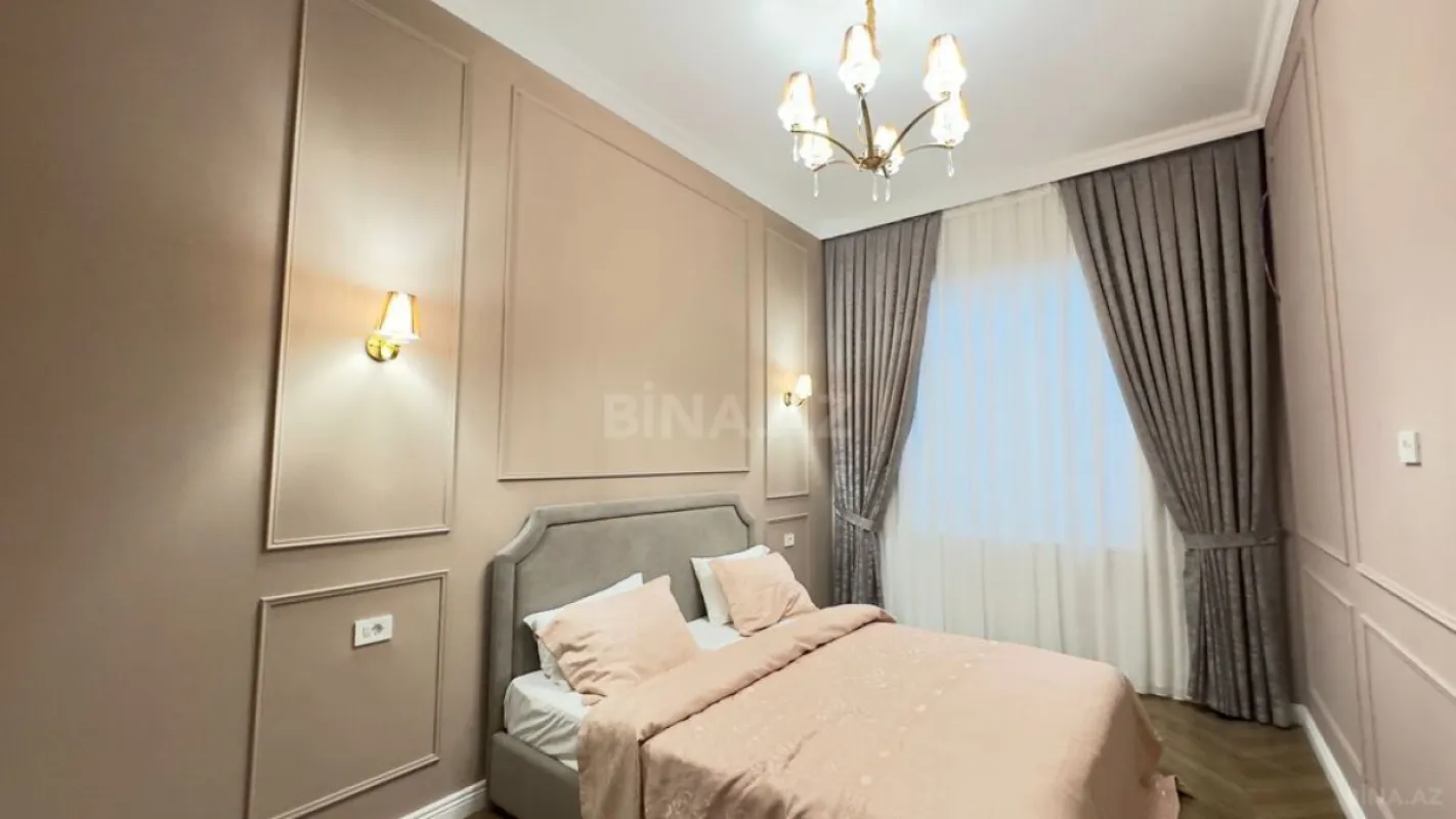 Satılır 5 otaqlı həyət evi 260 m²
