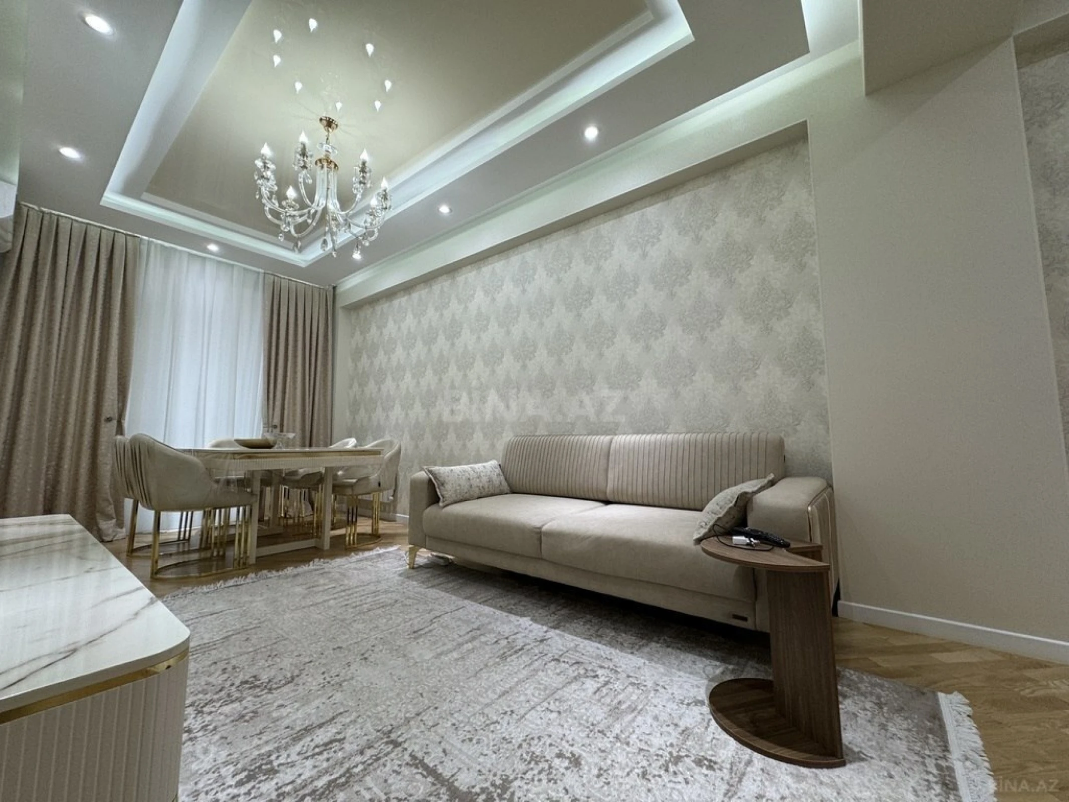 Satılır 2 otaqlı mənzil 97 m²