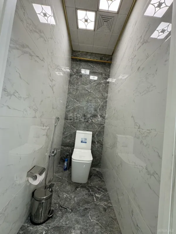 Satılır 2 otaqlı mənzil 97 m²