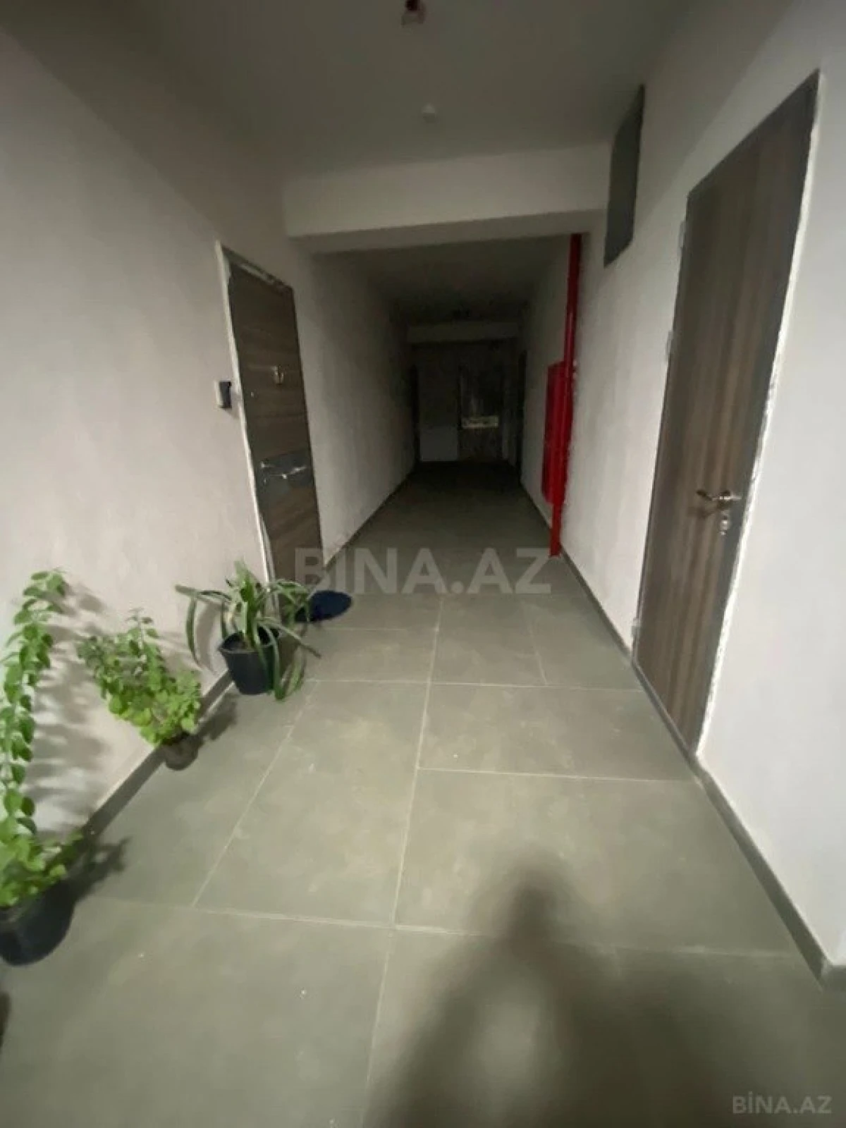 Satılır 2 otaqlı mənzil 97 m²