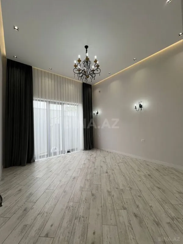 Satılır 4 otaqlı həyət evi 220 m²