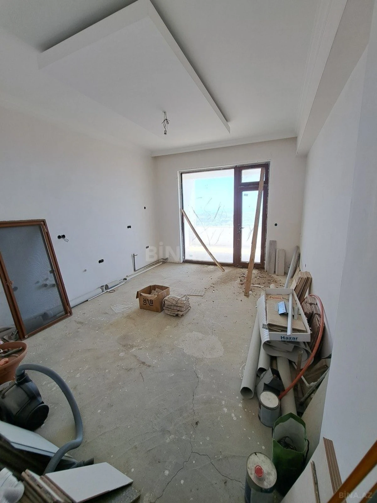 Satılır 3 otaqlı mənzil 110 m²