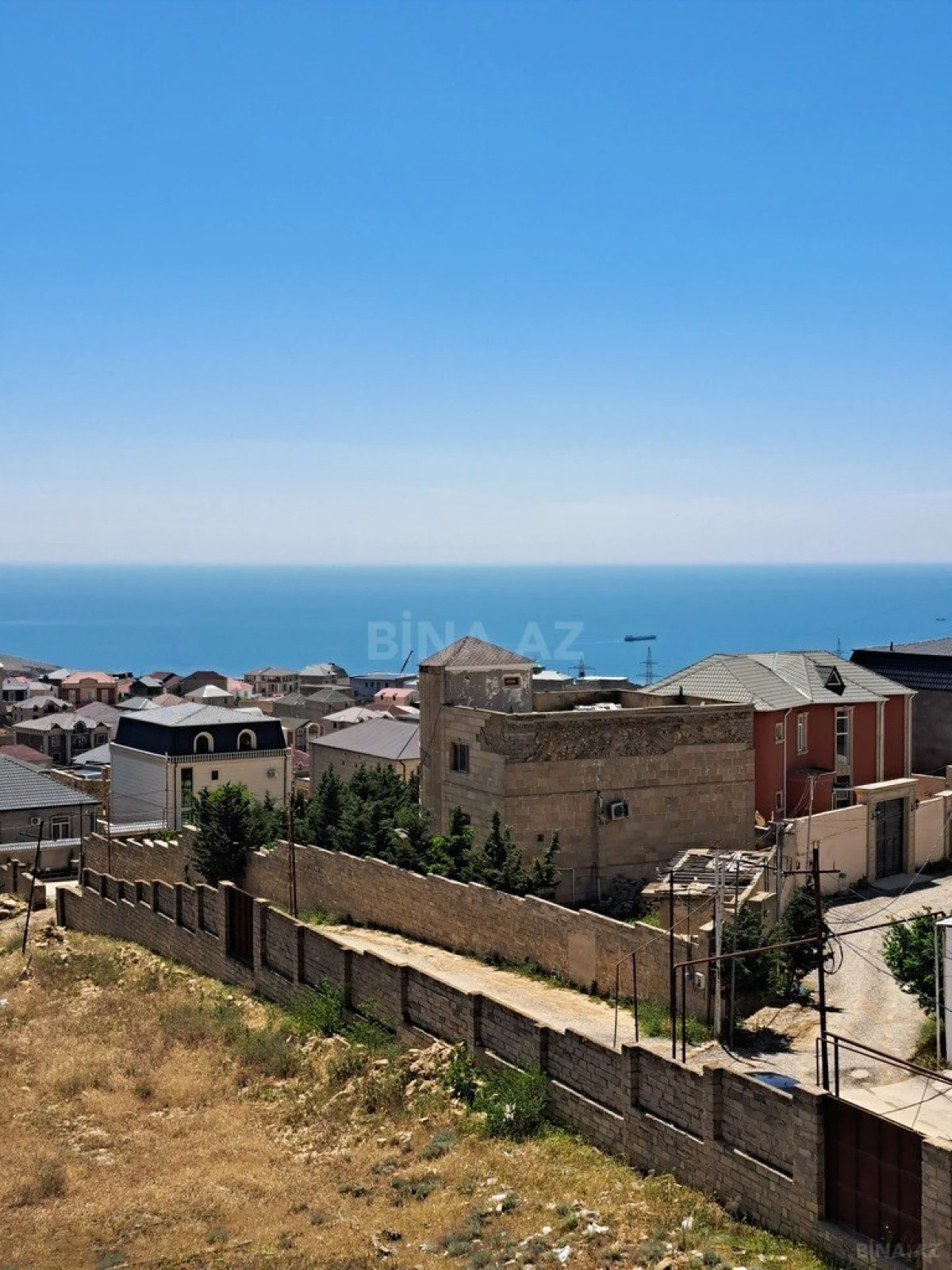 Satılır 3 otaqlı mənzil 110 m²