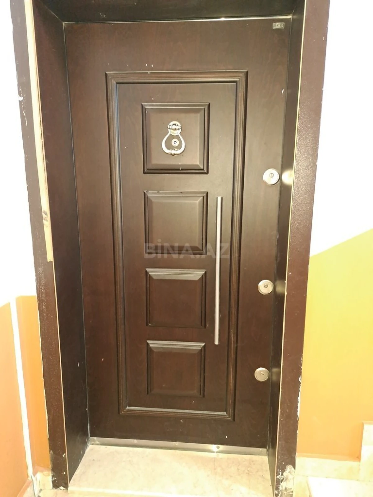 Satılır 3 otaqlı mənzil 110 m²