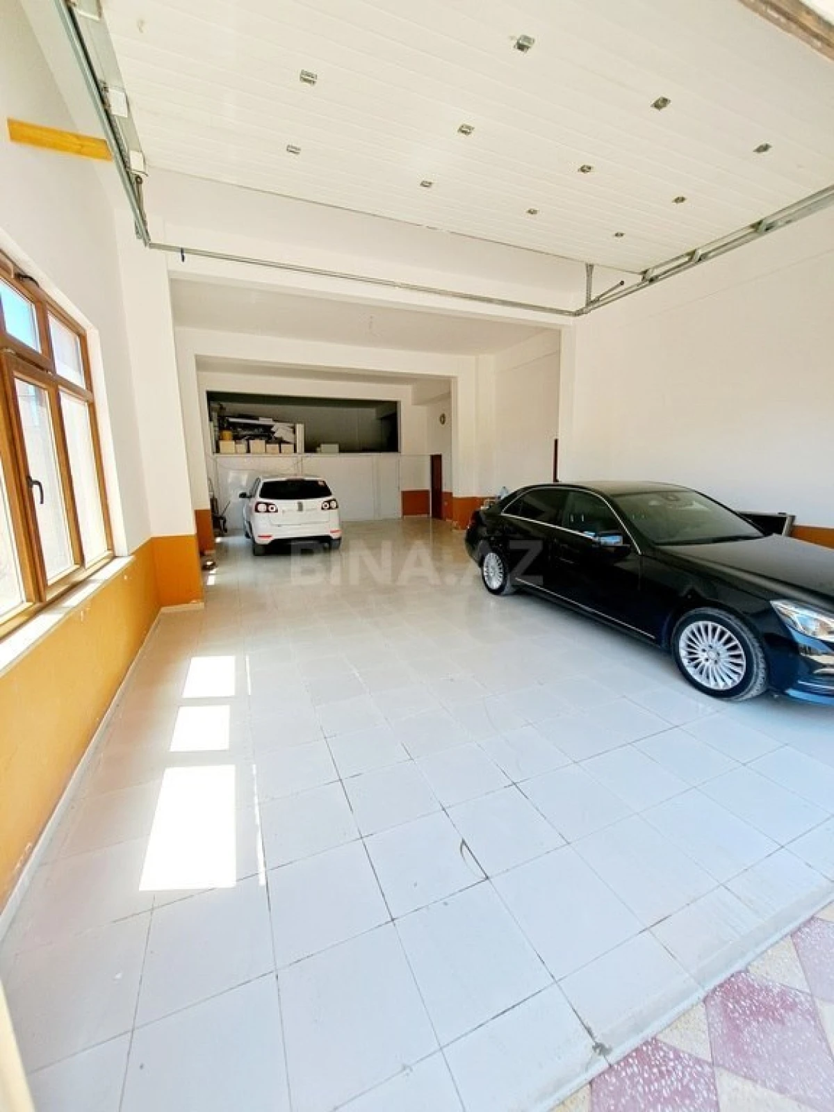 Satılır 3 otaqlı mənzil 110 m²