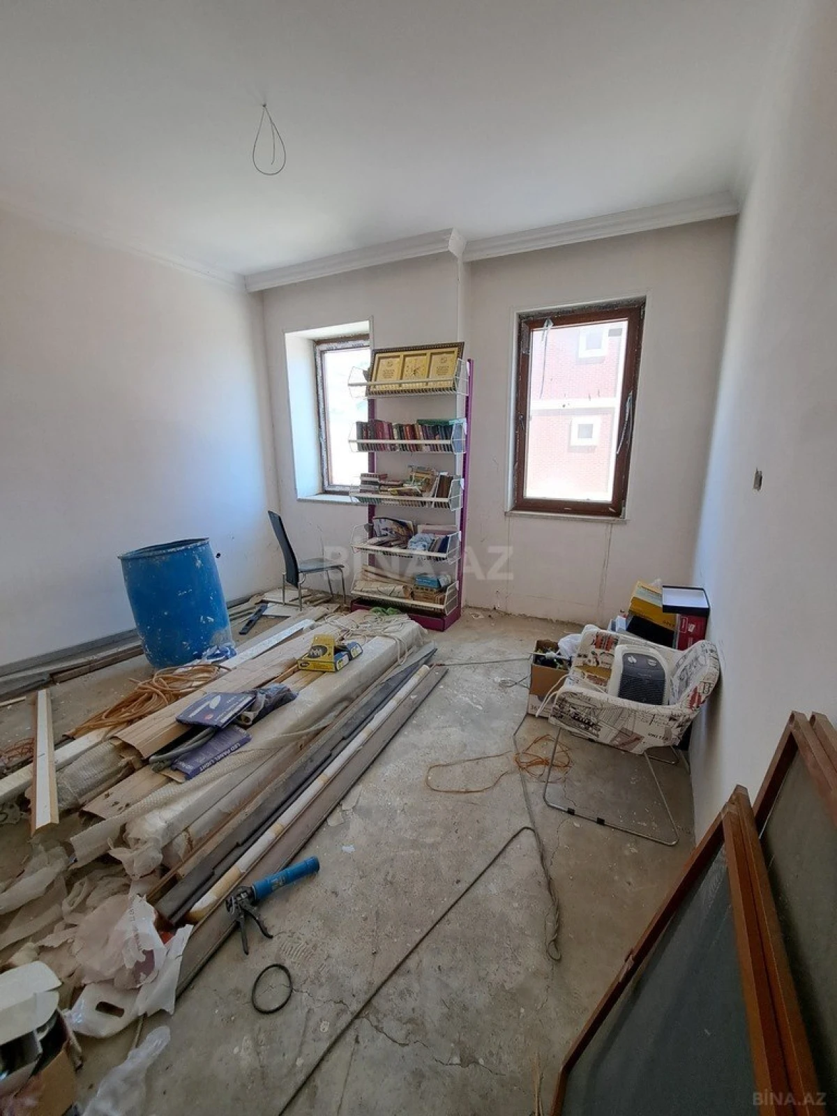 Satılır 3 otaqlı mənzil 110 m²