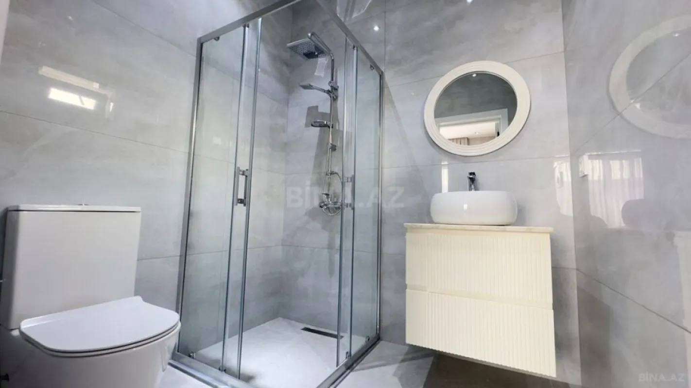 Satılır 4 otaqlı həyət evi 200 m²