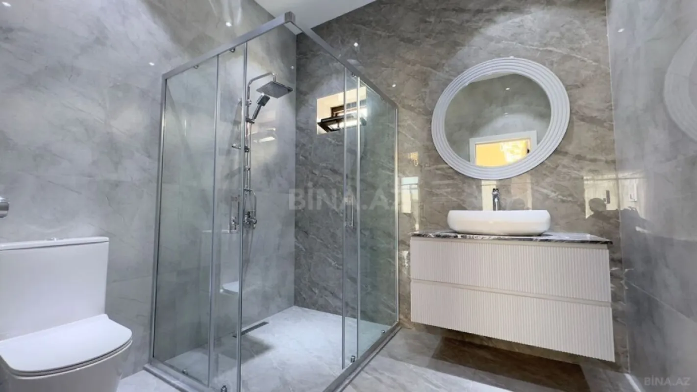 Satılır 4 otaqlı həyət evi 200 m²