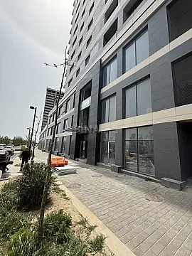 Satılır obyekt 410 m² — Bakı 410.00 m²