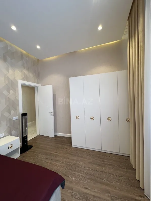 Kirayə verilir 4 otaqlı həyət evi 260 m²