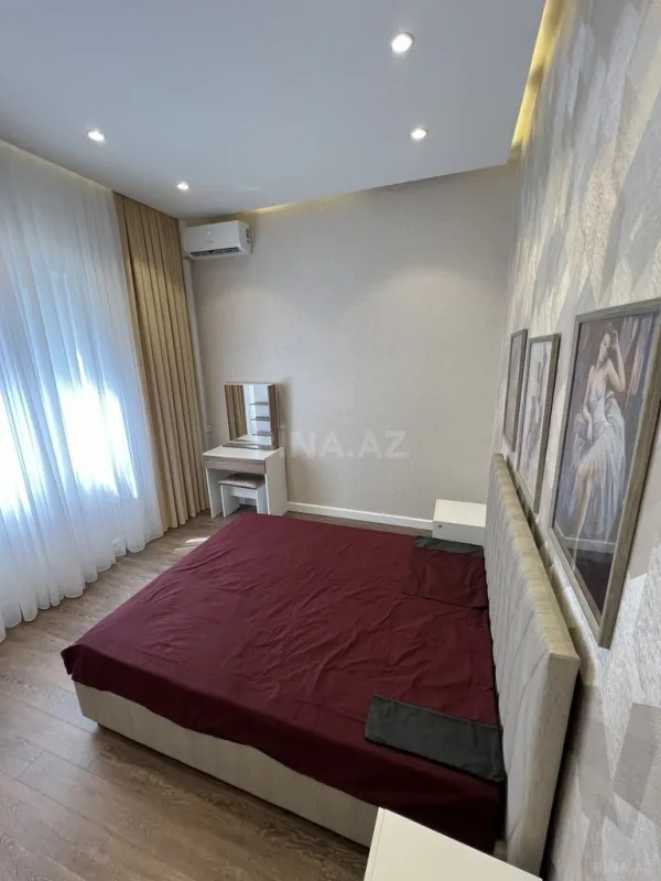 Kirayə verilir 4 otaqlı həyət evi 260 m²
