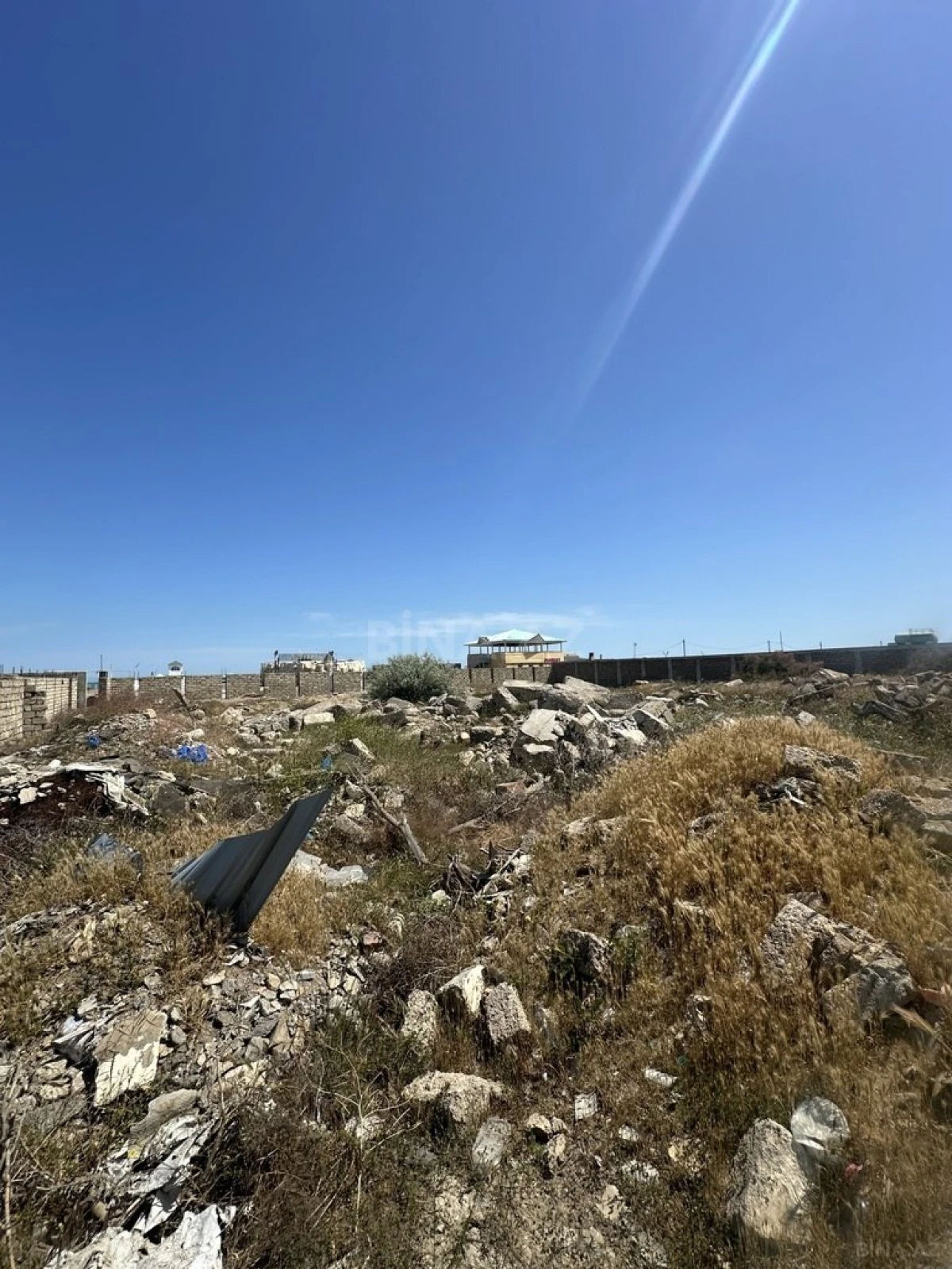 Satılır torpaq sahəsi 12 m²