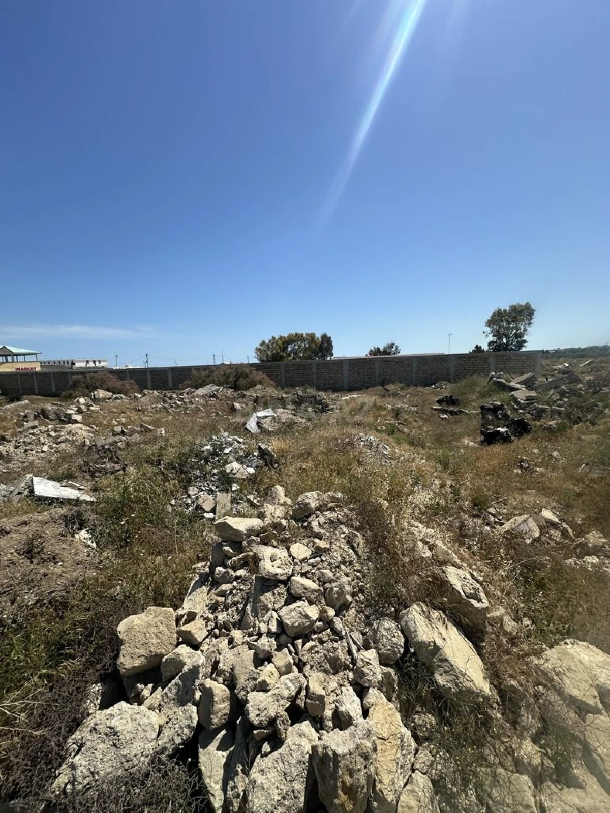 Satılır torpaq sahəsi 12 m²