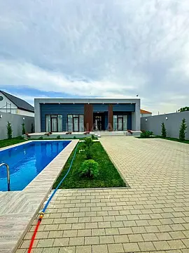 Satılır 4 otaqlı həyət evi 160 m²