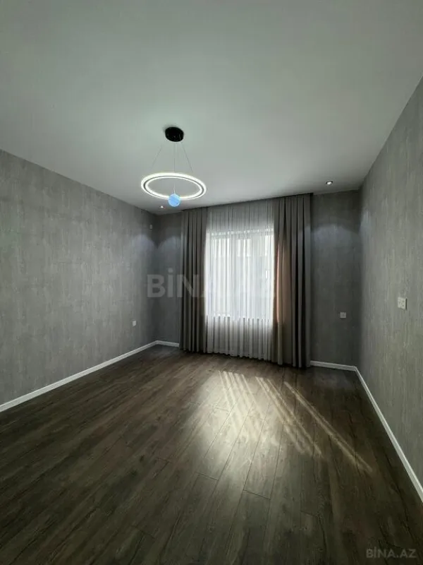 Satılır 4 otaqlı həyət evi 160 m²