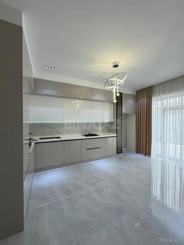 Satılır 4 otaqlı həyət evi 160 m²