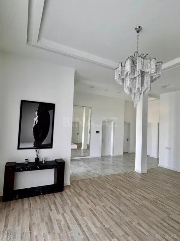Kirayə verilir 4 otaqlı həyət evi 220 m²
