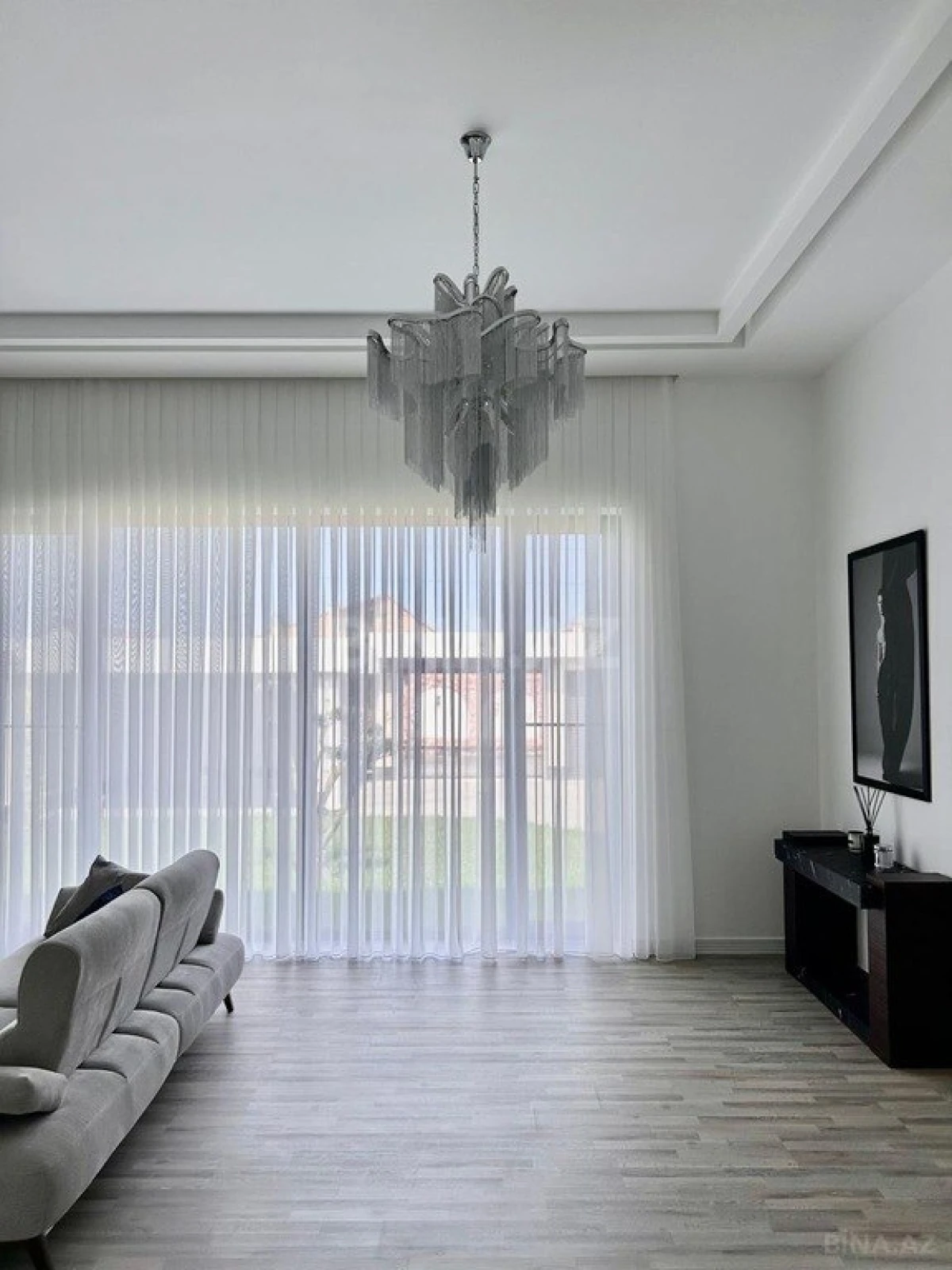Kirayə verilir 4 otaqlı həyət evi 220 m²