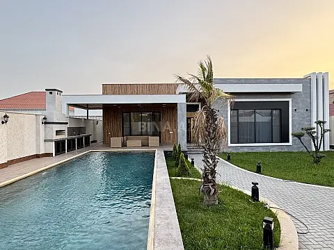 Kirayə verilir 4 otaqlı həyət evi 220 m² — Bakı, Mərdəkan 4 otaq 220.00 m²