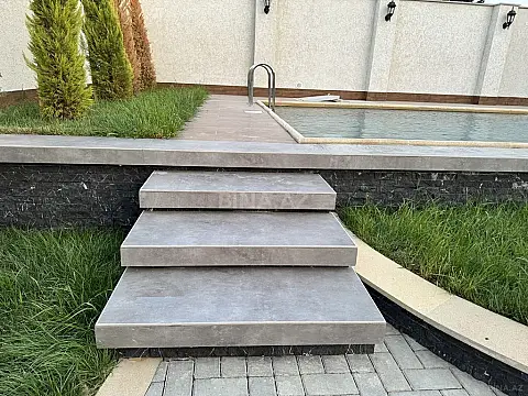 Kirayə verilir 4 otaqlı həyət evi 220 m²