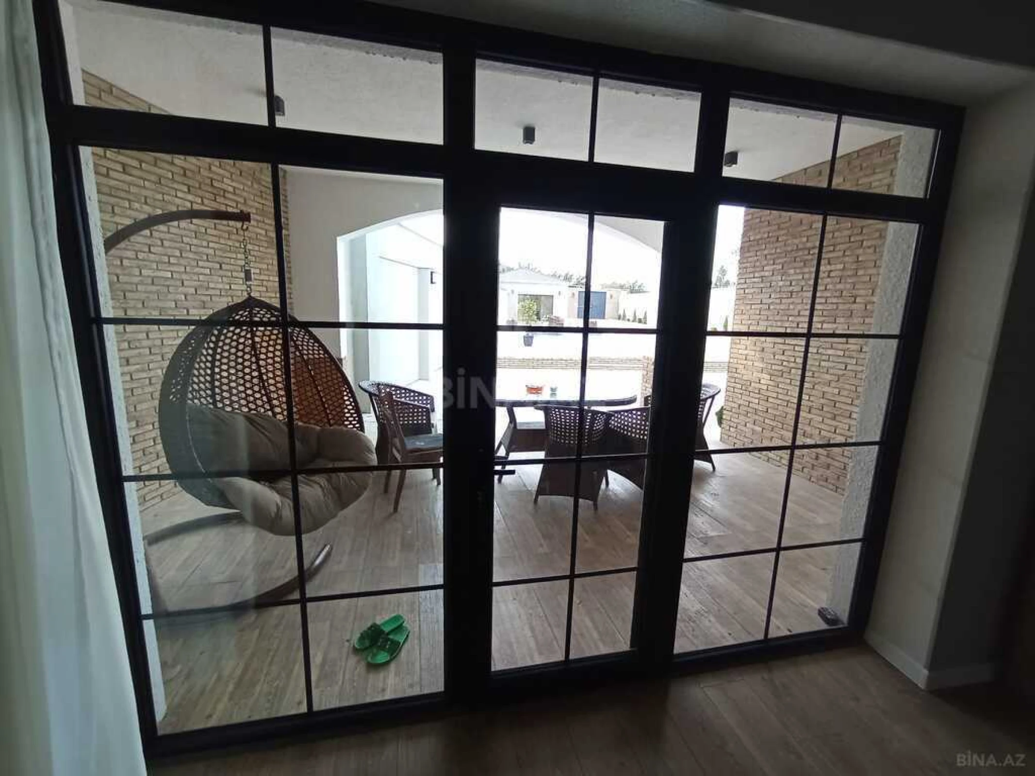 Satılır 5 otaqlı həyət evi 210 m²