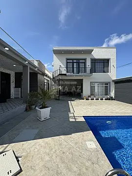 Satılır 6 otaqlı həyət evi 290 m²