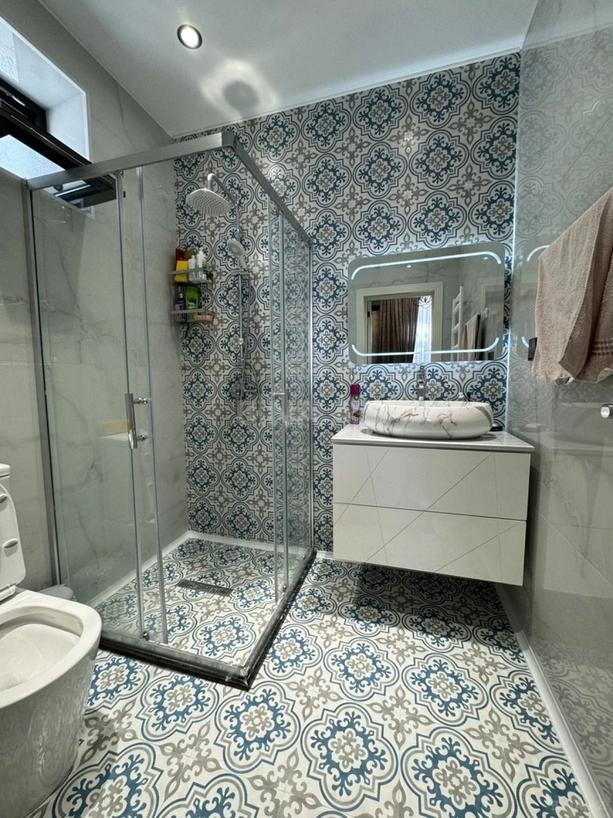 Satılır 6 otaqlı həyət evi 290 m²