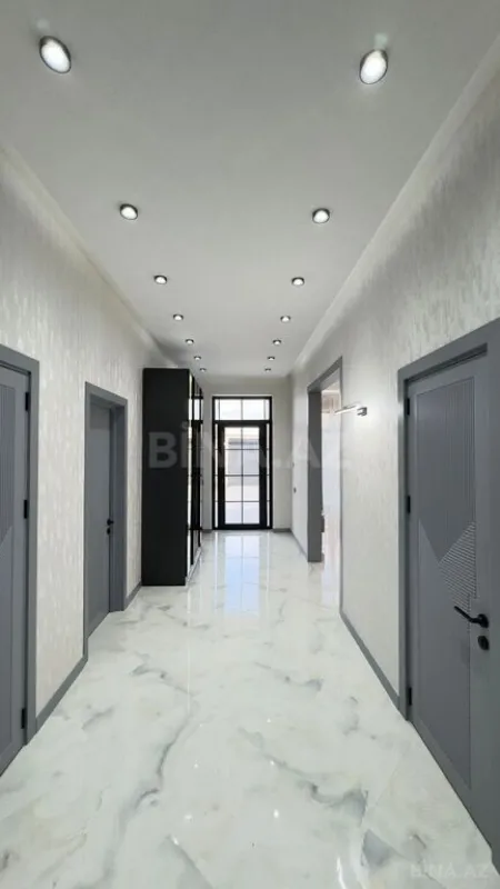 Satılır 4 otaqlı həyət evi 160 m²