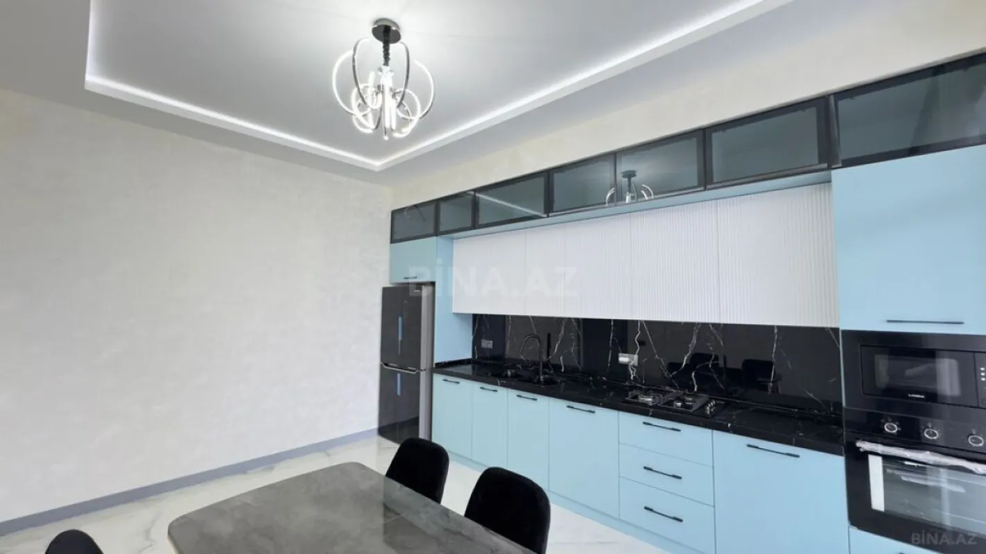 Satılır 4 otaqlı həyət evi 160 m²