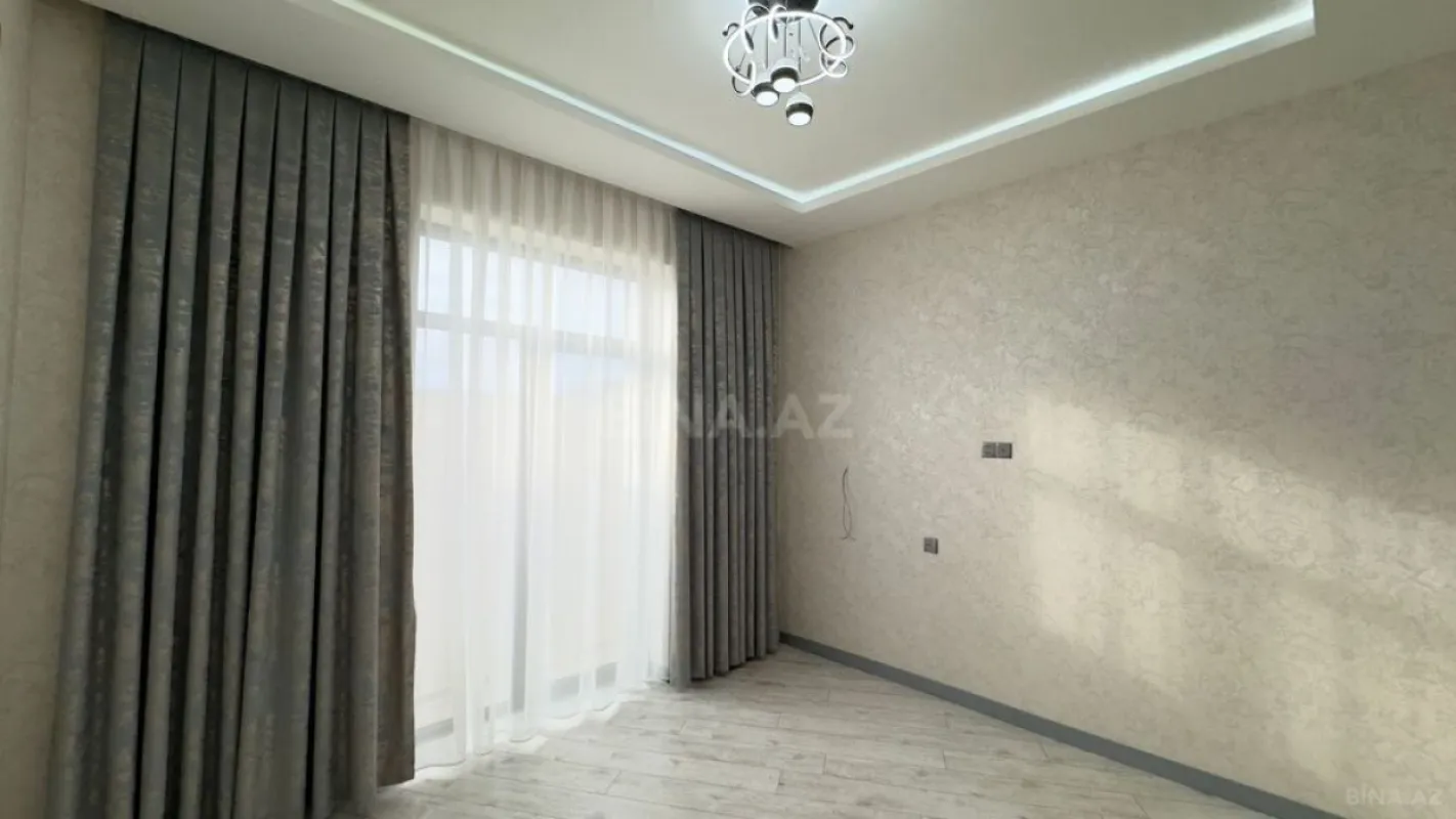 Satılır 4 otaqlı həyət evi 160 m²