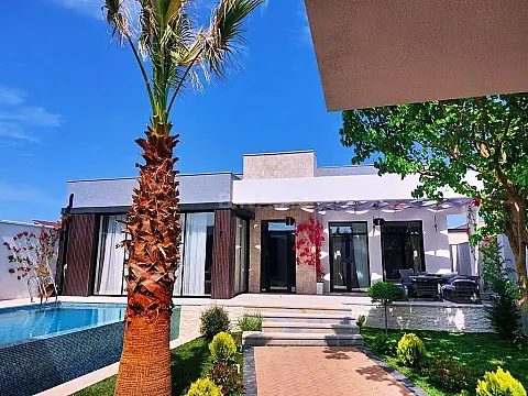 Satılır 5 otaqlı həyət evi 220 m² — Bakı, Mərdəkan 5 otaq 220.00 m²