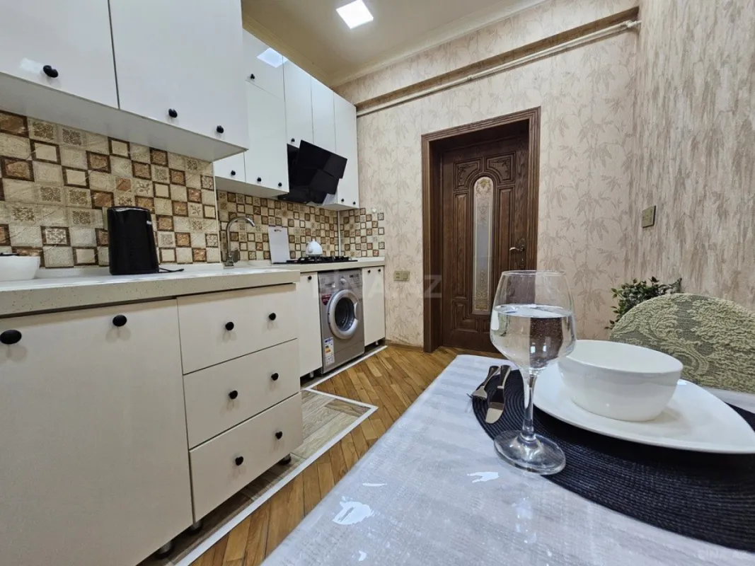 Kirayə verilir 3 otaqlı mənzil 90 m²