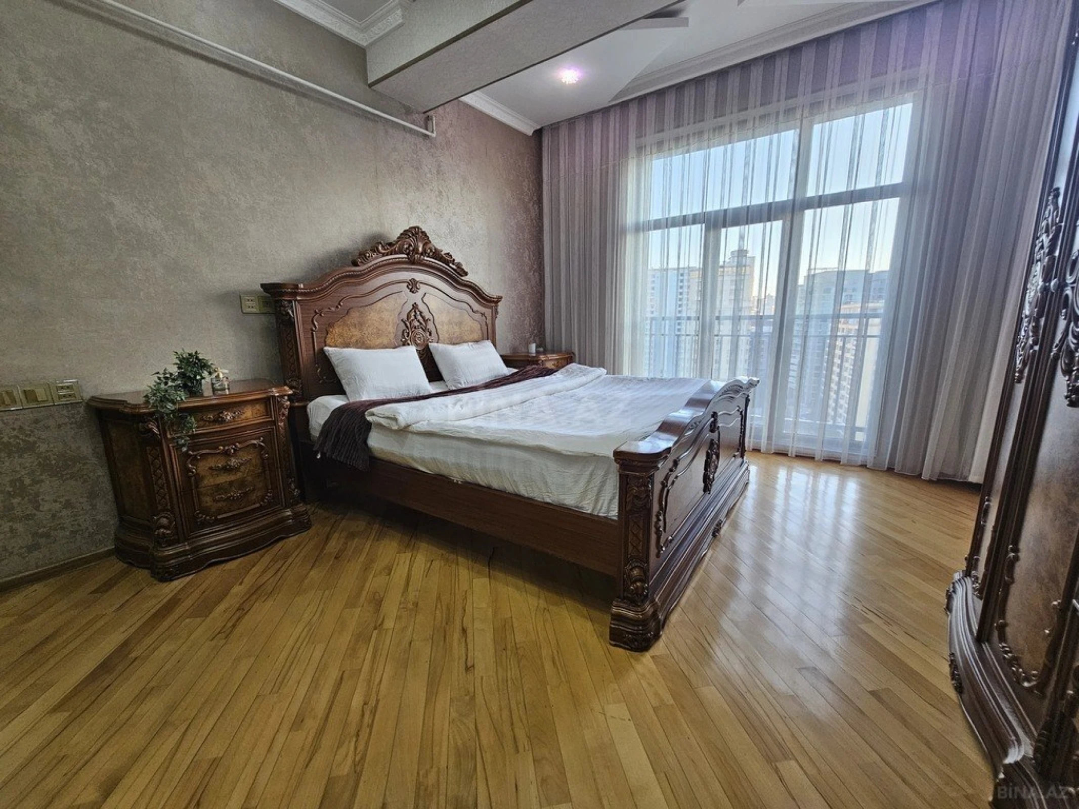 Kirayə verilir 3 otaqlı mənzil 90 m²