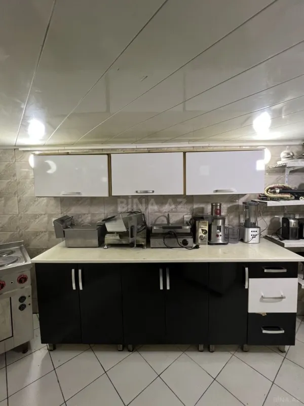 Satılır obyekt 90 m²