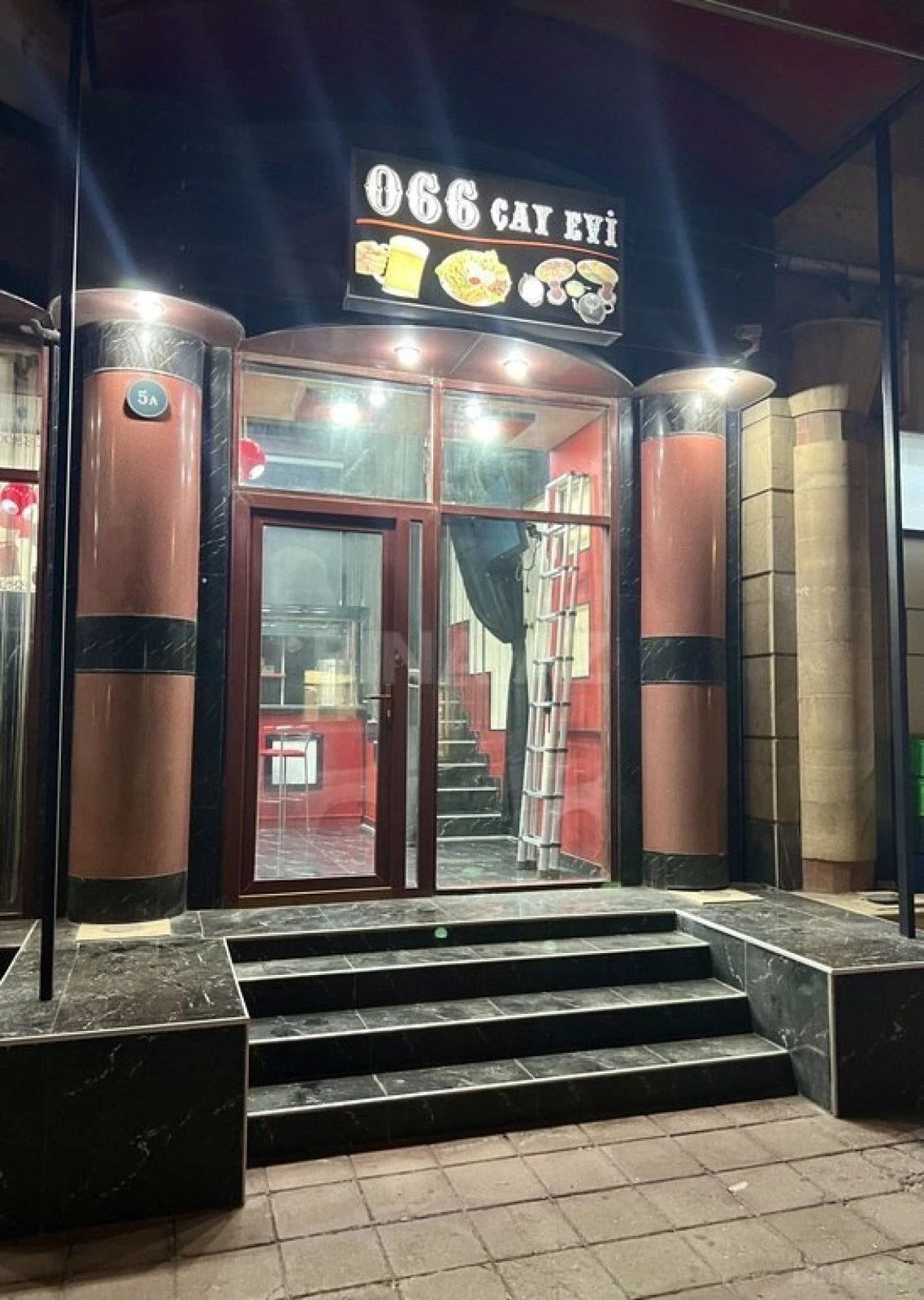 Satılır obyekt 90 m²