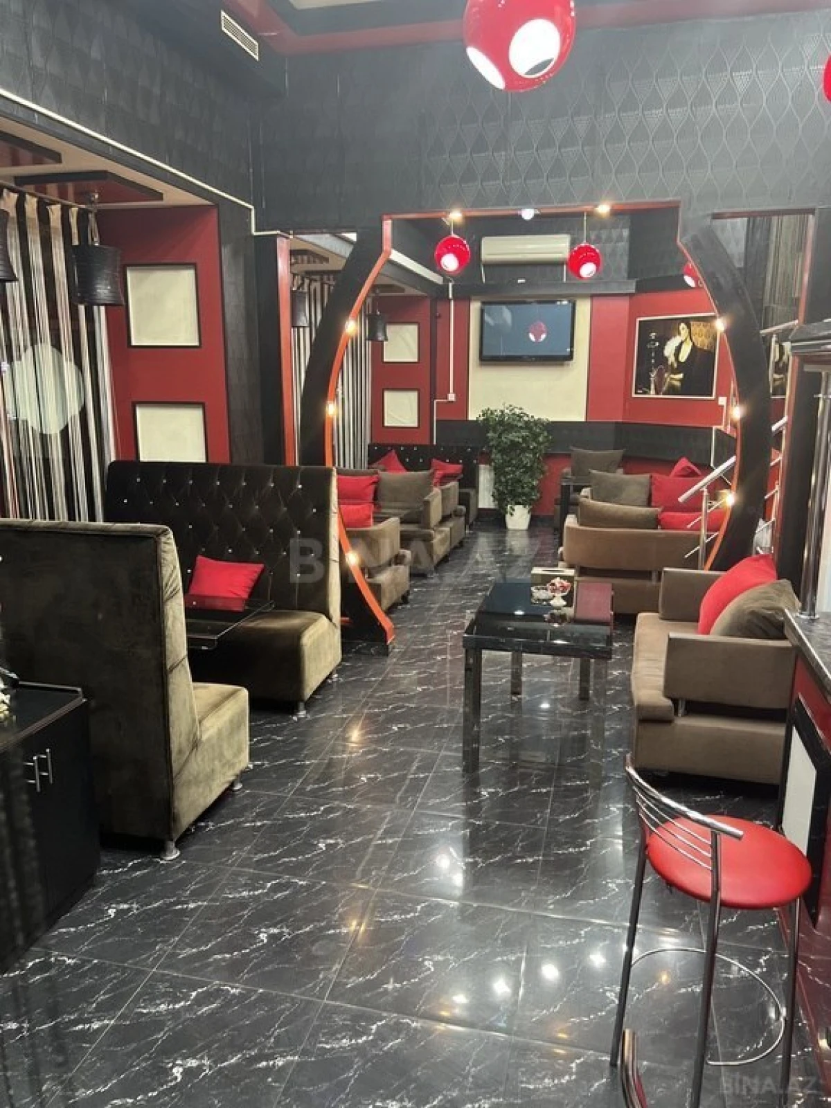 Satılır obyekt 90 m²