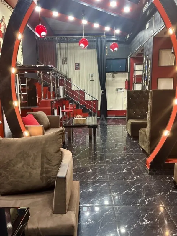 Satılır obyekt 90 m²