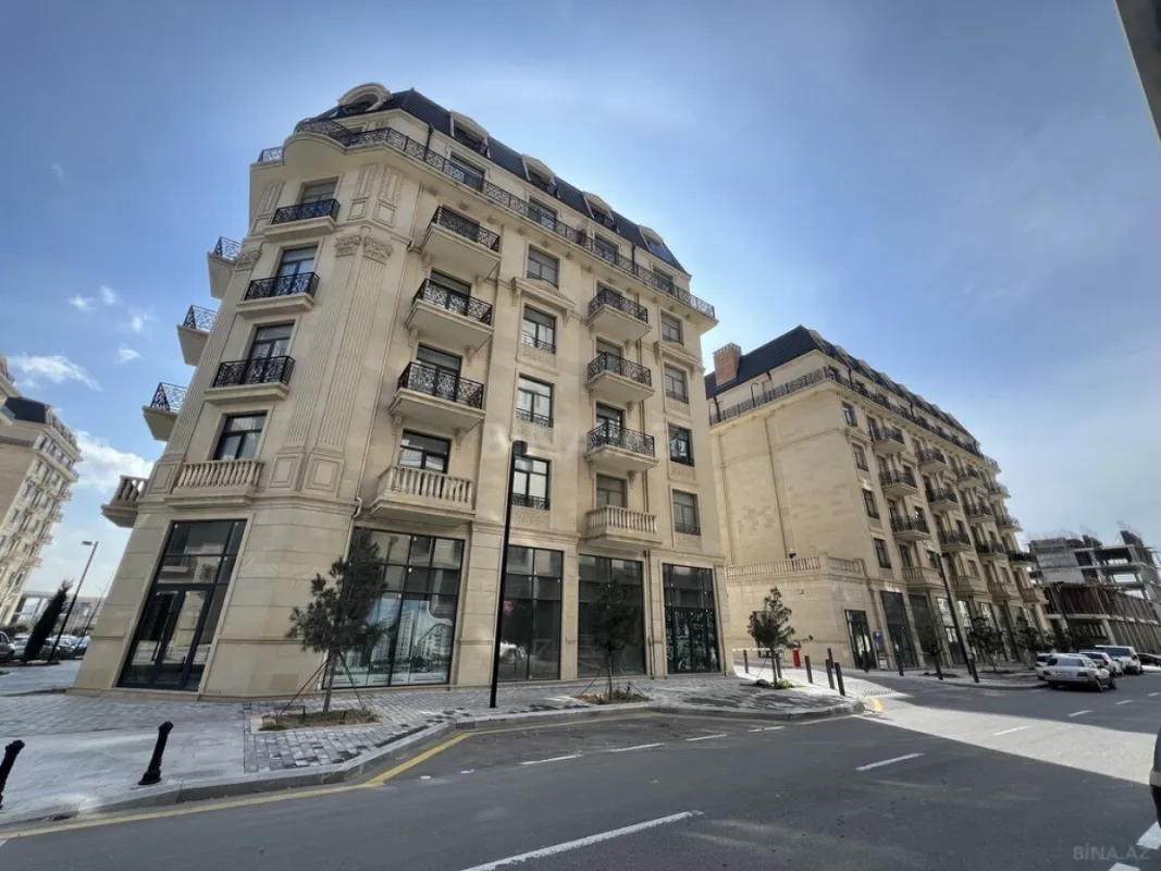 Satılır 3 otaqlı mənzil 117 m²