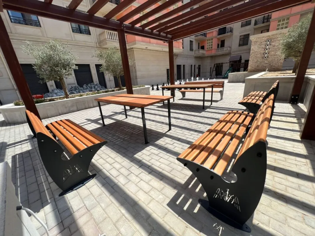 Satılır 3 otaqlı mənzil 117 m²