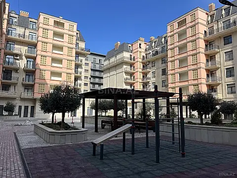 Satılır 3 otaqlı mənzil 117 m²