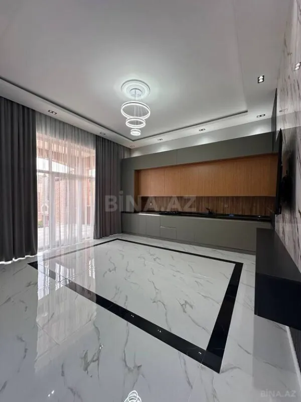 Satılır 4 otaqlı həyət evi 230 m²
