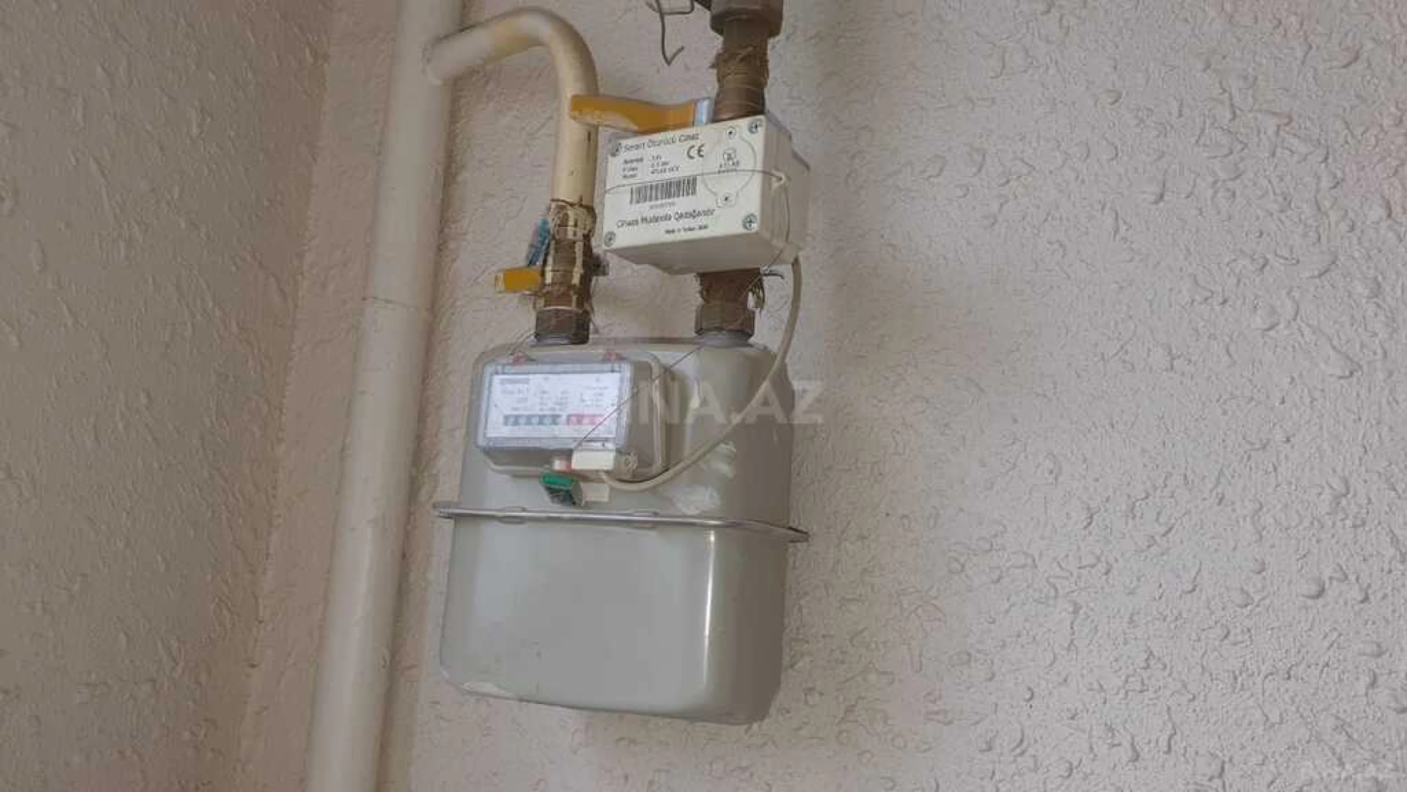 Satılır 3 otaqlı mənzil 169 m²