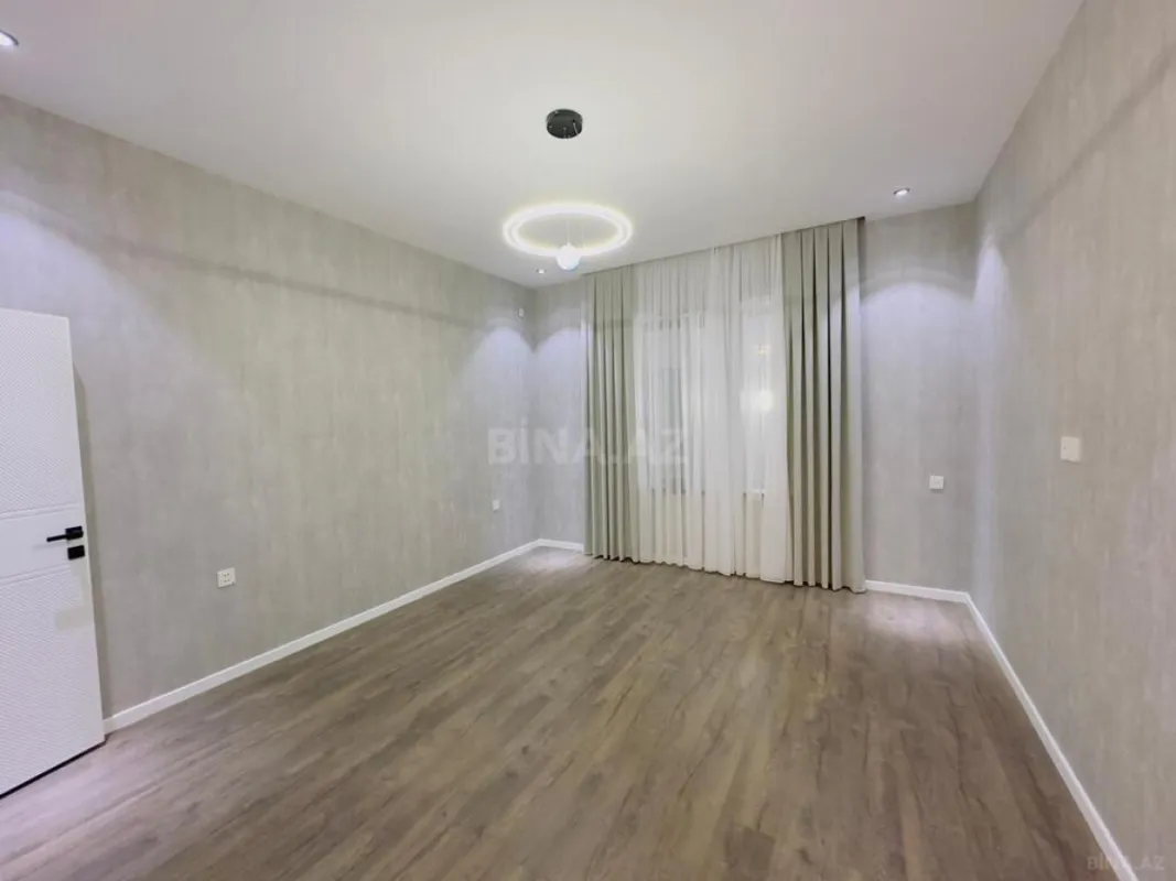 Satılır 4 otaqlı həyət evi 130 m²